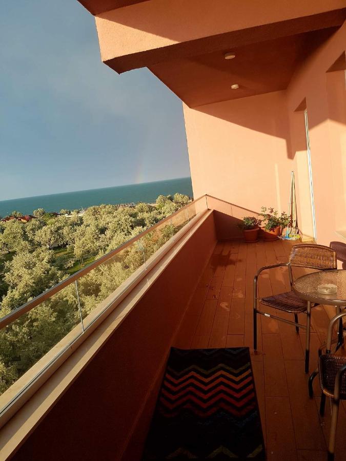 Apartament Criss Lotus Мамая Екстер'єр фото